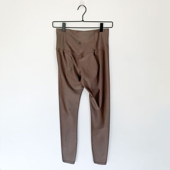 Athleta Elation Shine Tight in Coffee House - Picture 4 of 8